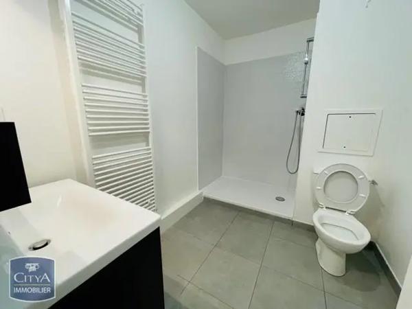 Appartement à louer 2 pièces 43.84m² Asnières-sur-Seine (92600)