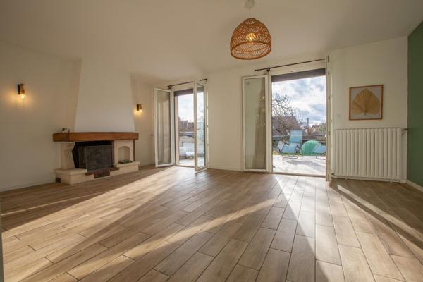 Superbe maison familiale au coeur du Mesnil ! Maison de 130 m2 avec sous sol total