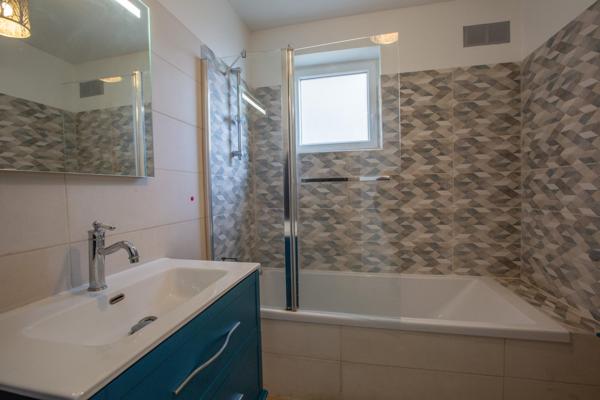 Superbe maison familiale au coeur du Mesnil ! Maison de 130 m2 avec sous sol total