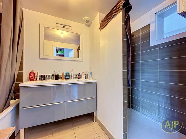 Vente appartement Audenge : 359 400 € - AJP Immobilier Audenge