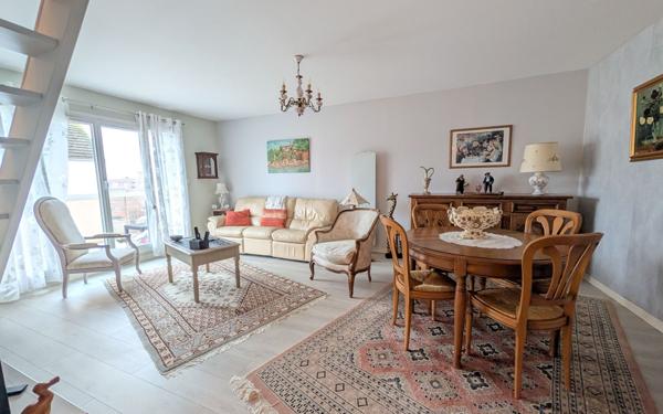 Appartement à vendre    5 pièces • 105,09 m2 Sucy-en-Brie