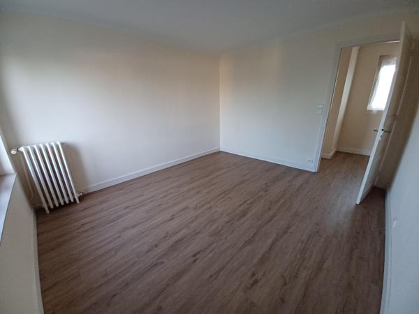 Maison de vile avec garage et jardin 42 AV GENRAL MILHAUD ARPAJON SUR CERE-ETAT NEUF Détails des diagnostics énergétiques