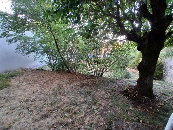 Maison de vile avec garage et jardin 42 AV GENRAL MILHAUD ARPAJON SUR CERE-ETAT NEUF Détails des diagnostics énergétiques