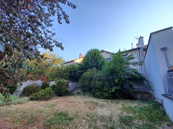 Maison de vile avec garage et jardin 42 AV GENRAL MILHAUD ARPAJON SUR CERE-ETAT NEUF Détails des diagnostics énergétiques