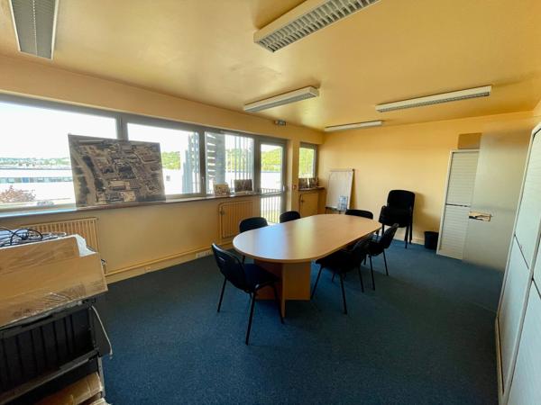 Bureaux à louer à SOTTEVILLE LES ROUEN 76300