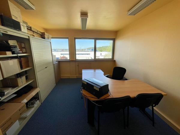 Bureaux à louer à SOTTEVILLE LES ROUEN 76300