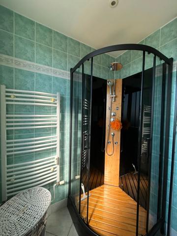 Appartement 4 pièce(s) 73.030 m2 , Aurillac