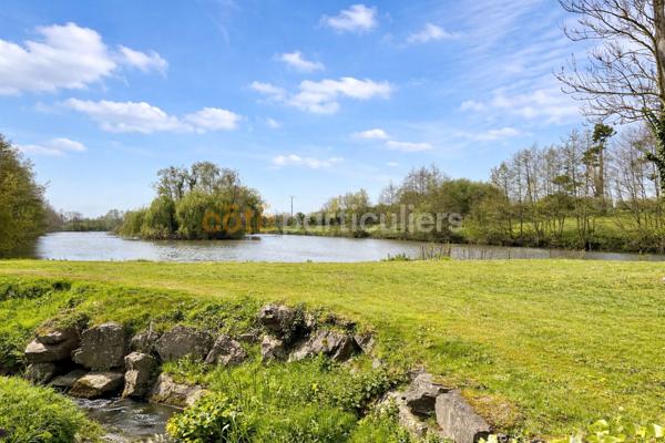 Vente Maison1637 m² - 14 Pièces - LESSAY (50430)