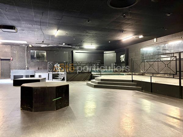 Vente Maison1637 m² - 14 Pièces - LESSAY (50430)