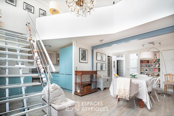 Ancien atelier d’artiste aménagé en duplex – Plaine Monceau