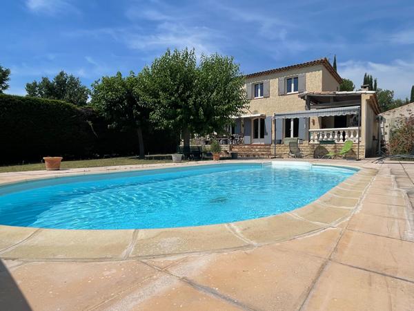 Maison 5 pièces à vendre à Rognes - Rare sur le marché