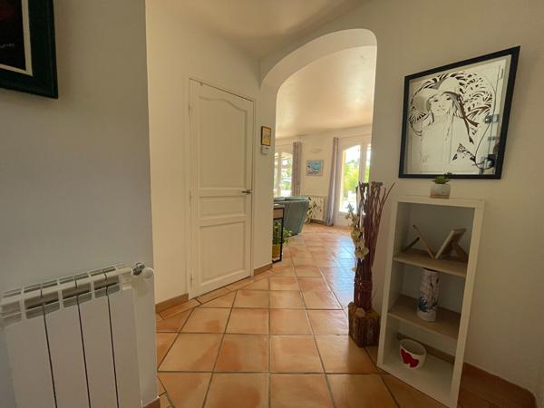 Maison 5 pièces à vendre à Rognes - Rare sur le marché