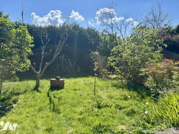 Pavillon de plain-pied à SAINT GERMAIN DE TALLEVENDE