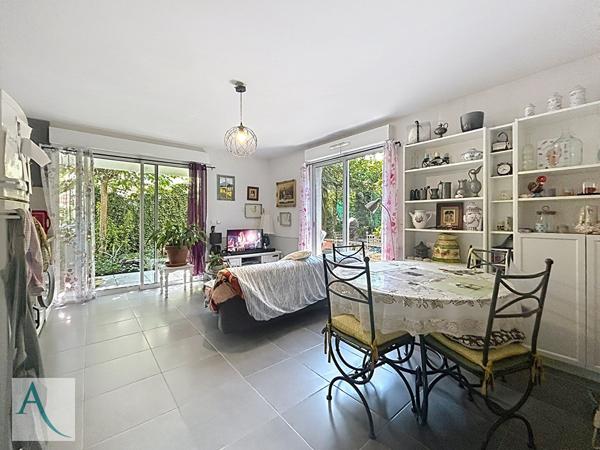 À vendre 3 pièces en rez-de-jardin à Antibes, proche centre-ville