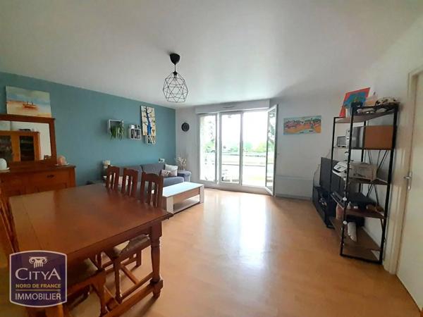 Appartement à louer 3 pièces 75.36m² Arques (62510)
