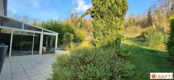 Maison d'architecte - 5 à 6 chambres - Parc avec bois