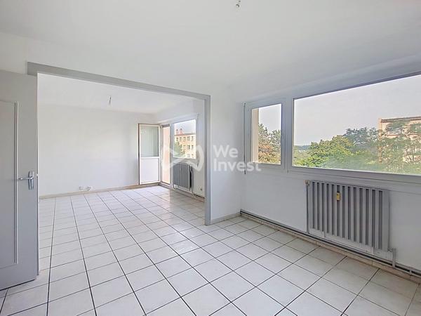T5 91 M² - 3 CHAMBRES 4 POSSIBLES - BALCON - CAVE - IRIGNY 69540
