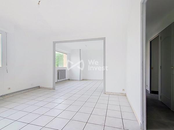 T5 91 M² - 3 CHAMBRES 4 POSSIBLES - BALCON - CAVE - IRIGNY 69540