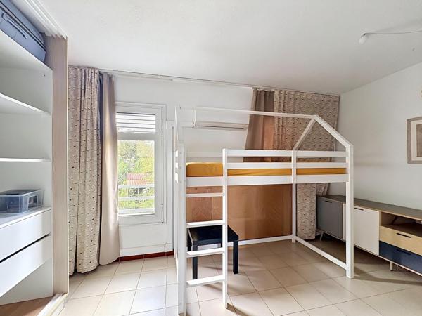 Fort-De-France :  Appartement 4 pièces – 110 m² – Vue mer dégagée