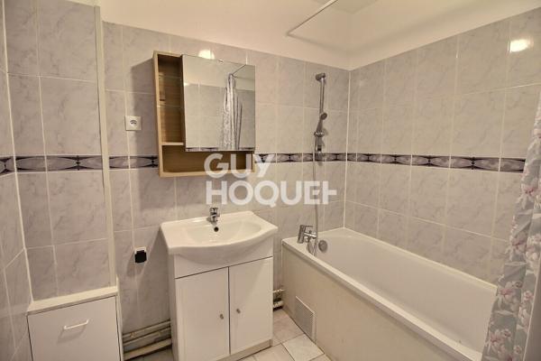 LOCATION d'un appartement F3 (54 m²) à VILLEJUIF