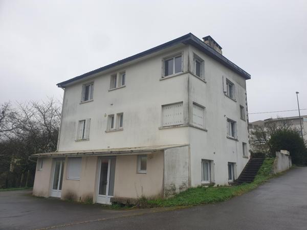 Immeuble à NANTES, 44000 - 244m²