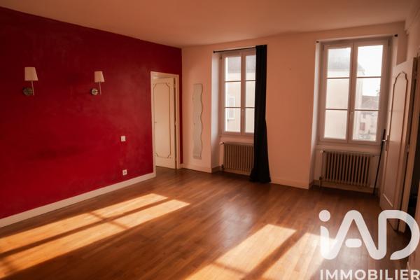 Maison à vendre 11 pièces 270 m² Lézinnes