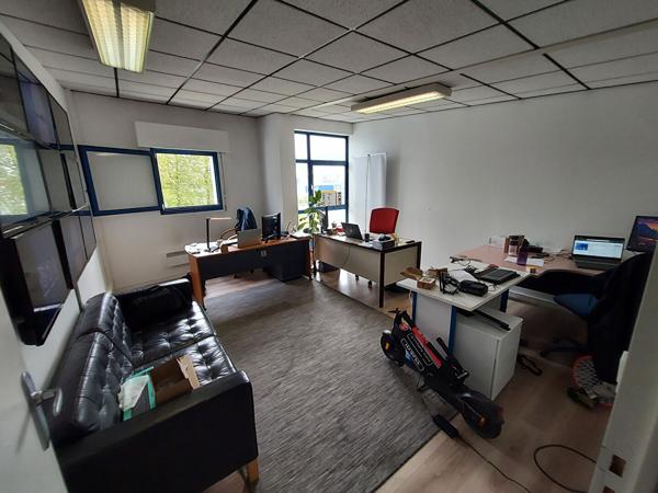 Bureaux La Roche Sur Yon 61.40 m2 , La roche sur yon