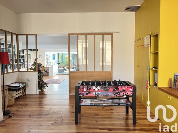 Appartement 6 pièces de 189 m² à Bordeaux (33300)