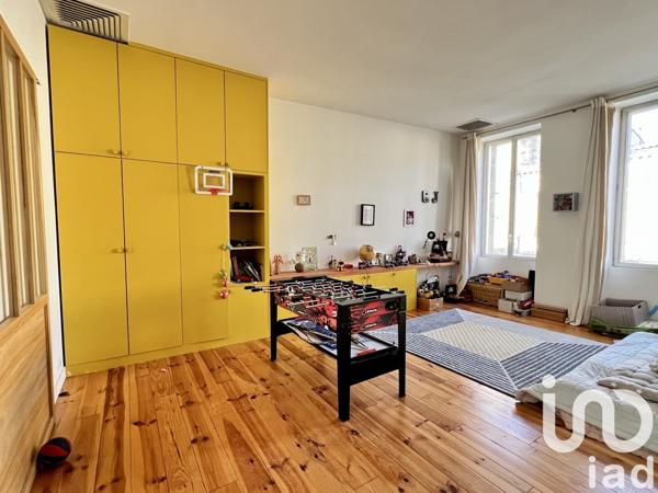 Appartement 6 pièces de 189 m² à Bordeaux (33300)