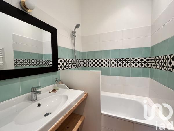 Appartement 6 pièces de 189 m² à Bordeaux (33300)