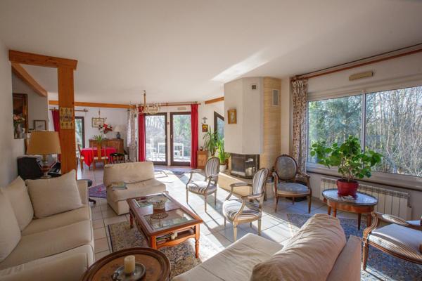 SUPERBE MAISON FAMILIALE