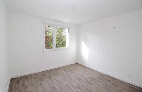 Appartement 3 pièces                                        - 44600 Saint-Nazaire - Petit Caporal Réf : 3816