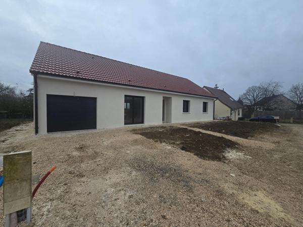 🏡 Maison individuelle neuve – 6 pièces – 4 chambres – Garage accolé – Autrey-lès-Gray (70100)