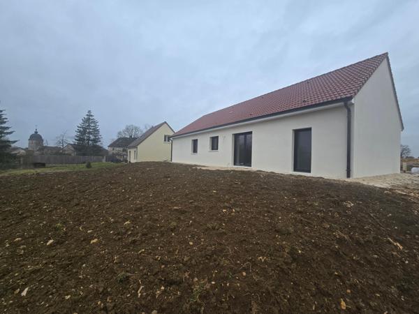 🏡 Maison individuelle neuve – 6 pièces – 4 chambres – Garage accolé – Autrey-lès-Gray (70100)