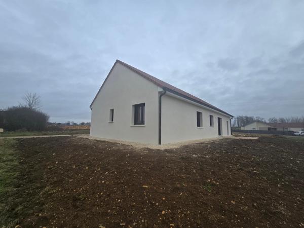 🏡 Maison individuelle neuve – 6 pièces – 4 chambres – Garage accolé – Autrey-lès-Gray (70100)