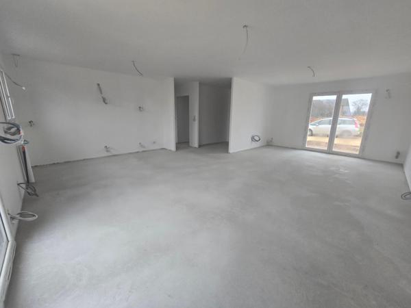 🏡 Maison individuelle neuve – 6 pièces – 4 chambres – Garage accolé – Autrey-lès-Gray (70100)