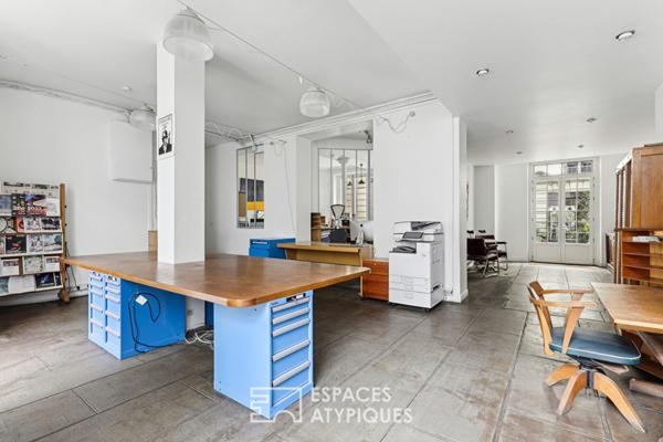 Loft d’habitation et local commercial avec verrière Eiffel proximité square d’Anvers