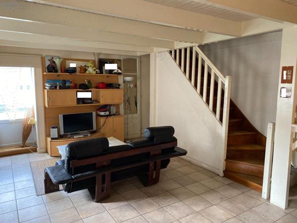 Maison à vendre à Scaër dans le Finistère (29390), ref : 29122-1529