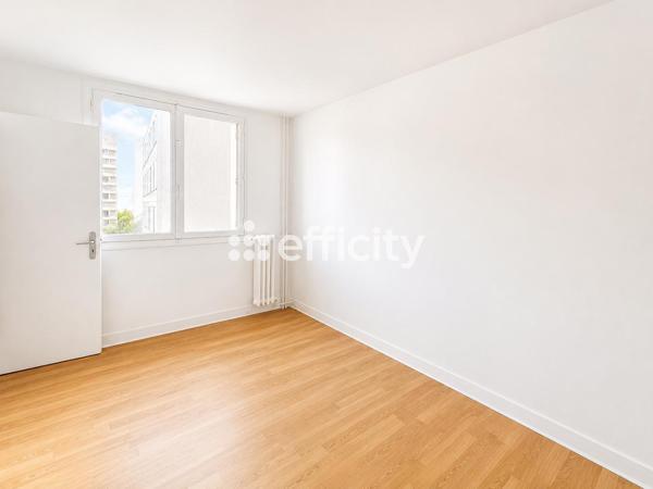 Appartement
         2 pièces
        - 41 m² Exclusivité 345 000 € *