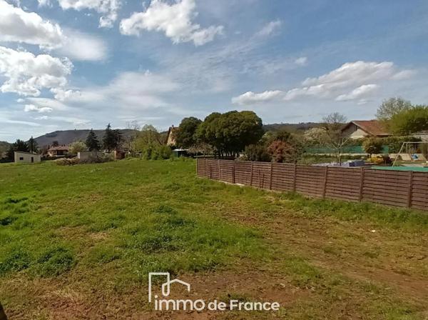 Terrain à vendre à Livinhac-le-Haut (12300)
