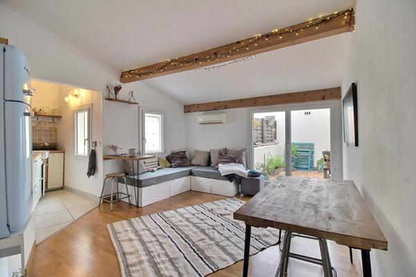 PLACE CARNOT ? RARE T3 EN DUPLEX AVEC TERRASSE