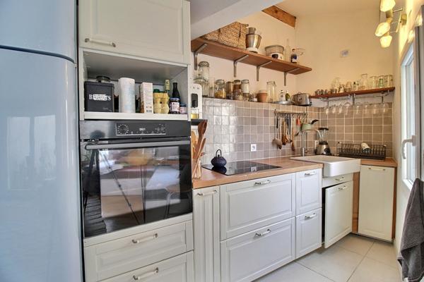 PLACE CARNOT ? RARE T3 EN DUPLEX AVEC TERRASSE