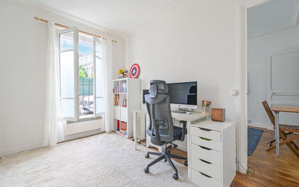 Appartement à vendre    2 pièces • 32,25 m2 Paris 18