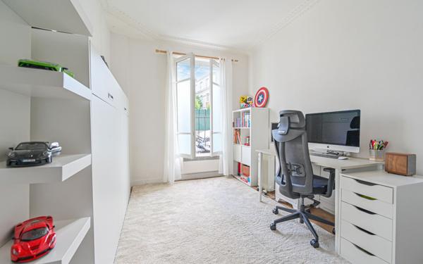 Appartement à vendre    2 pièces • 32,25 m2 Paris 18