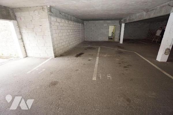 Garage à Vendre à Amiens (80000) en Somme (80)

Ce garage disponible à la vente offre une sup...