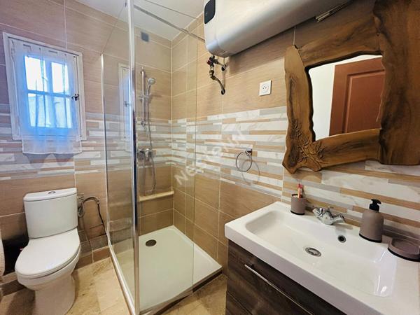 Maison La Ciotat de 5 pièces de 107 m² vue mer avec studio indépendant