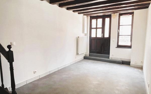 Maison à vendre    2 pièces •  Alençon