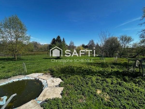 Corps de ferme avec dépendances sur 37 ares de terrain