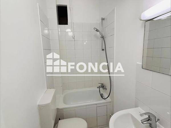 Location Appartement 2 pièces 35.58 m² - 20 ALLEE LEON GAMBETTA Clichy 92110