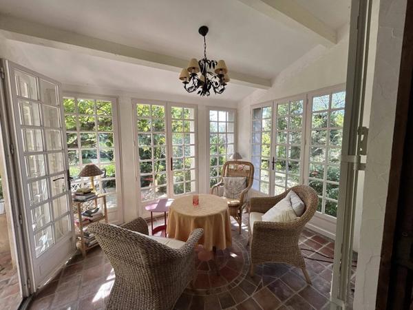 A 5 minutes du golf de Pont Royal ,Maison de charme à Vernègues avec piscine et jardin